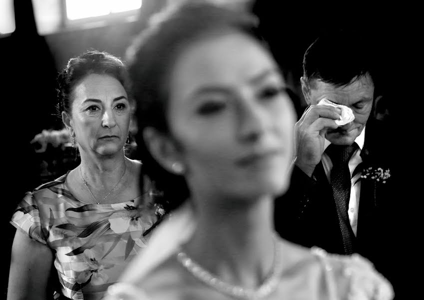 結婚式の写真家Marius Stoica (mariusstoica)。2018 7月3日の写真