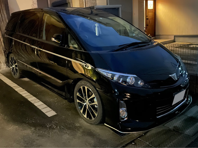 エスティマのクリスマスプレゼント🎁・今年もあとわずか・ジーストST1 19インチ・深リム大好きに関するカスタム事例の投稿画像1枚目