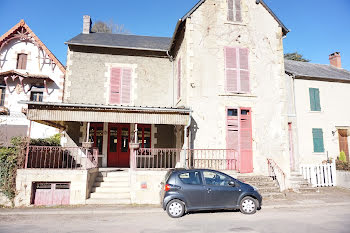 maison à Saint-Honoré-les-Bains (58)