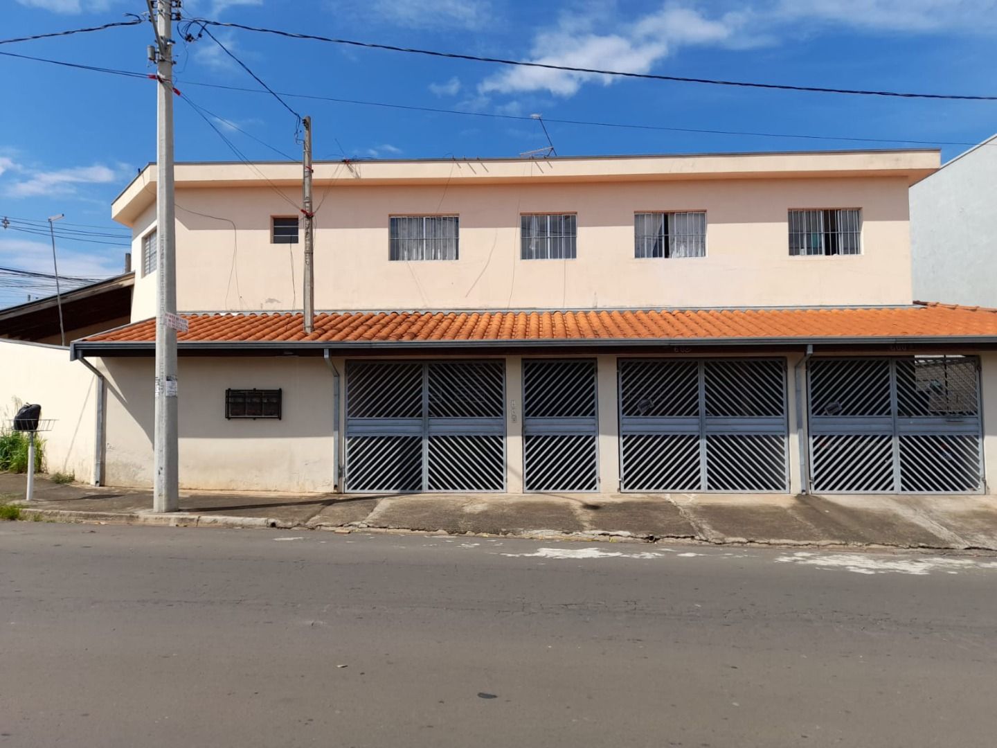 Casas à venda Parque Residencial Casarão