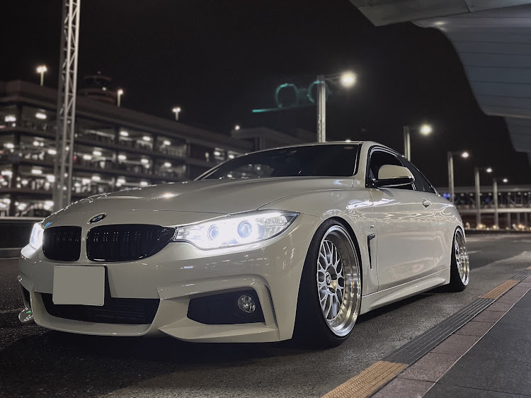 4シリーズ クーペの大黒PA・ドライブ・ESR・夜・華金に関するカスタム事例の投稿画像3枚目