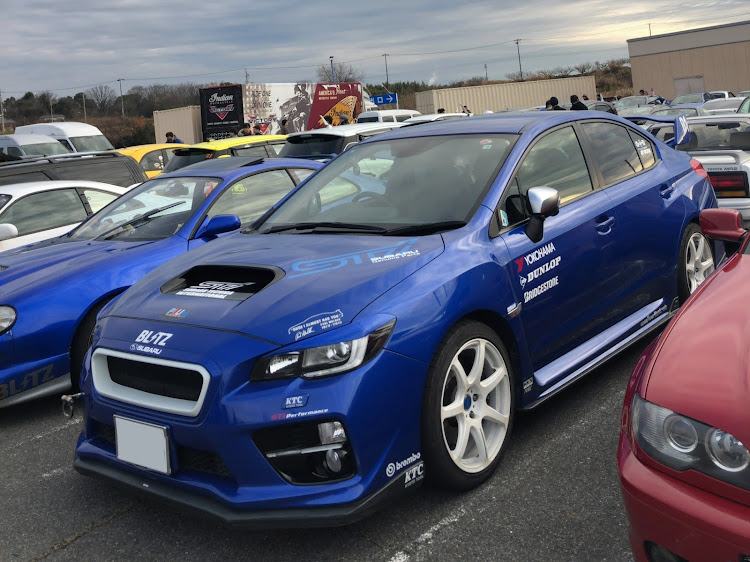 WRX STIのオートプラネット名古屋 〜Cars&Coffee〜・オイル漏れ・新しい出会いと再会♪・今年は仕事が大変そう・トヨタの本気に関するカスタム事例の投稿画像4枚目