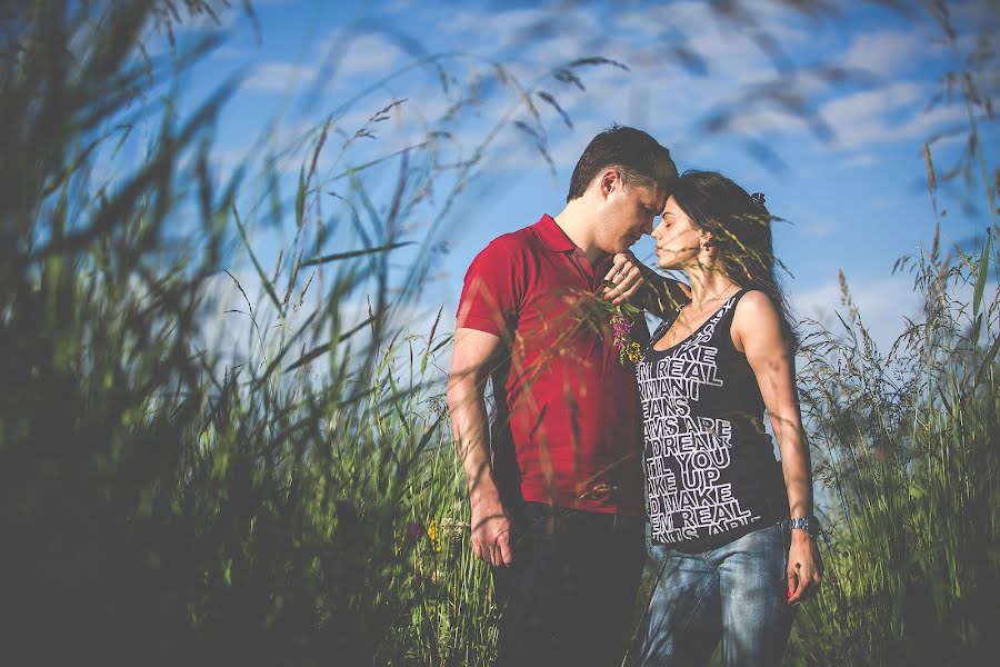 Fotógrafo de casamento Maksim Romanenko (maxlite). Foto de 2 de agosto 2016