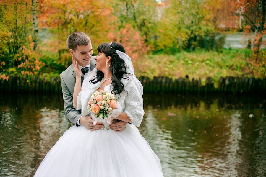 Wedding photographer Oksana Kirillova (oksana). Photo of 5 October 2016