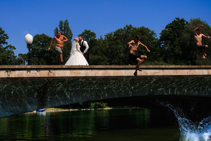 Wedding photographer Romeo Mihail (romeomihail). Photo of 7 July 2022