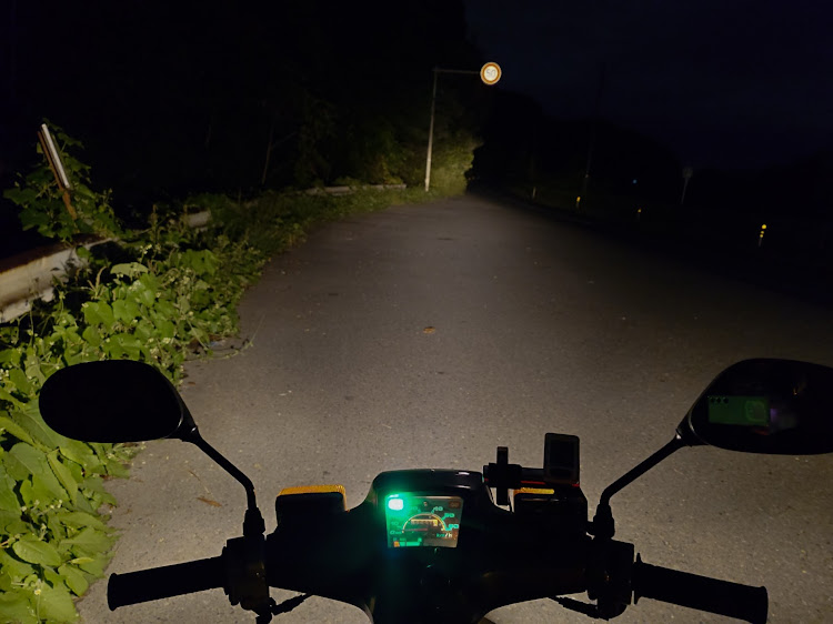 その他のスーパーカブ50カスタム・75cc・フォグランプ取付に関するカスタム事例の投稿画像2枚目