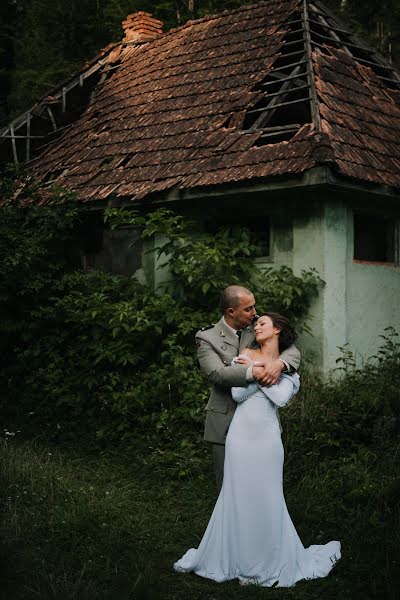 Fotografo di matrimoni Jozsa Levente (jozsalevente). Foto del 13 agosto 2019