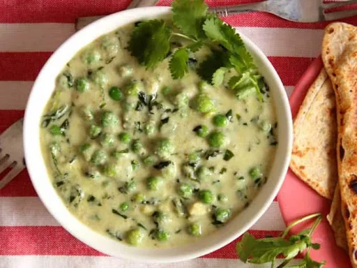 Methi Matar Malai