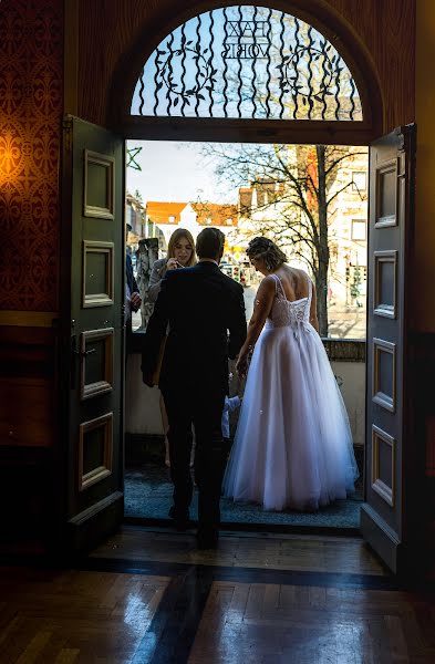 Fotógrafo de casamento Alona Antoniadis (alona). Foto de 1 de fevereiro 2023