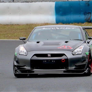 NISSAN GT-R R35