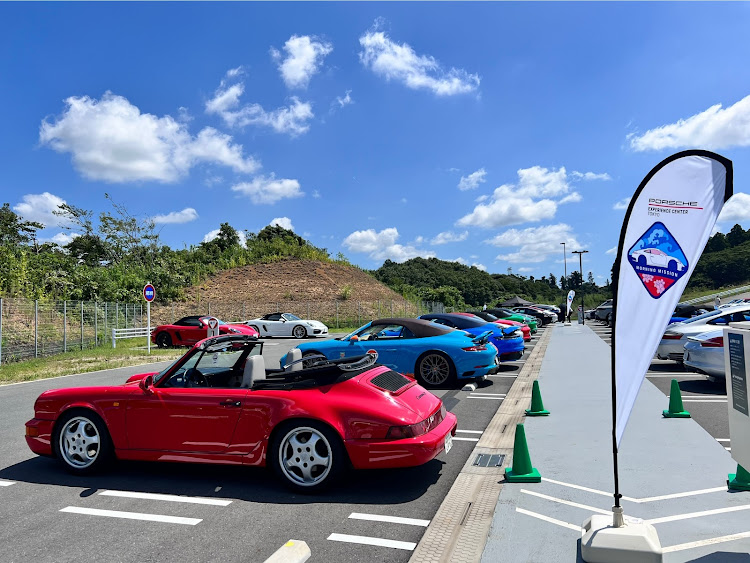 911 クーペのポルシェ・911カブリオレ・ポルシェエクスペリエンスセンター・モーニングミッション・PEC Tokyo Morning Missionに関するカスタム事例の投稿画像6枚目