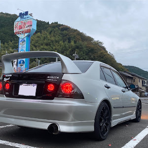 アルテッツァ SXE10