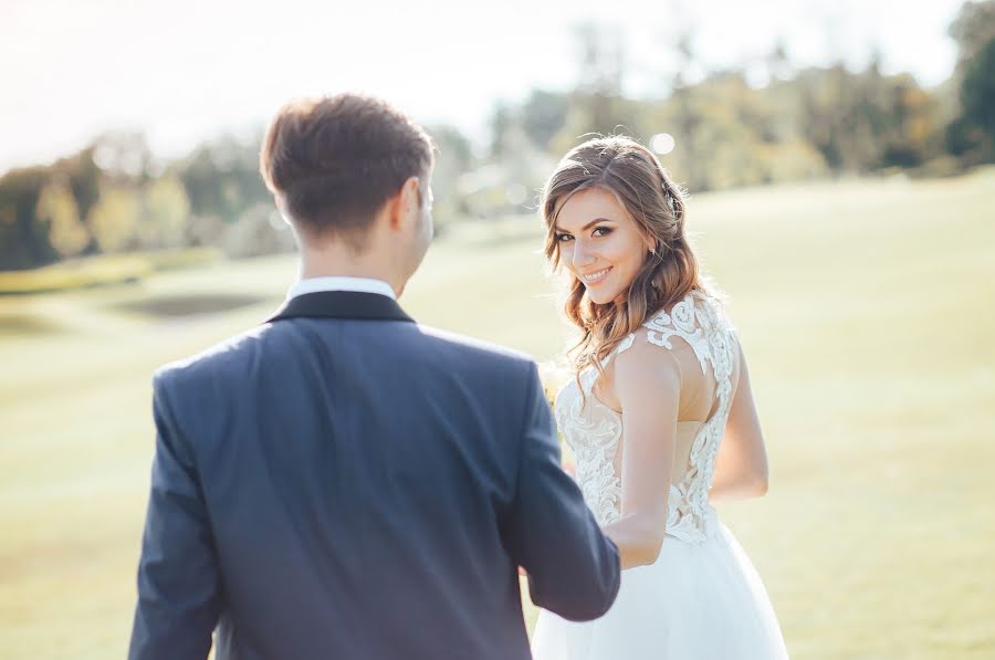 Photographe de mariage Vitaliy Karimov (kamaz007). Photo du 17 août 2017