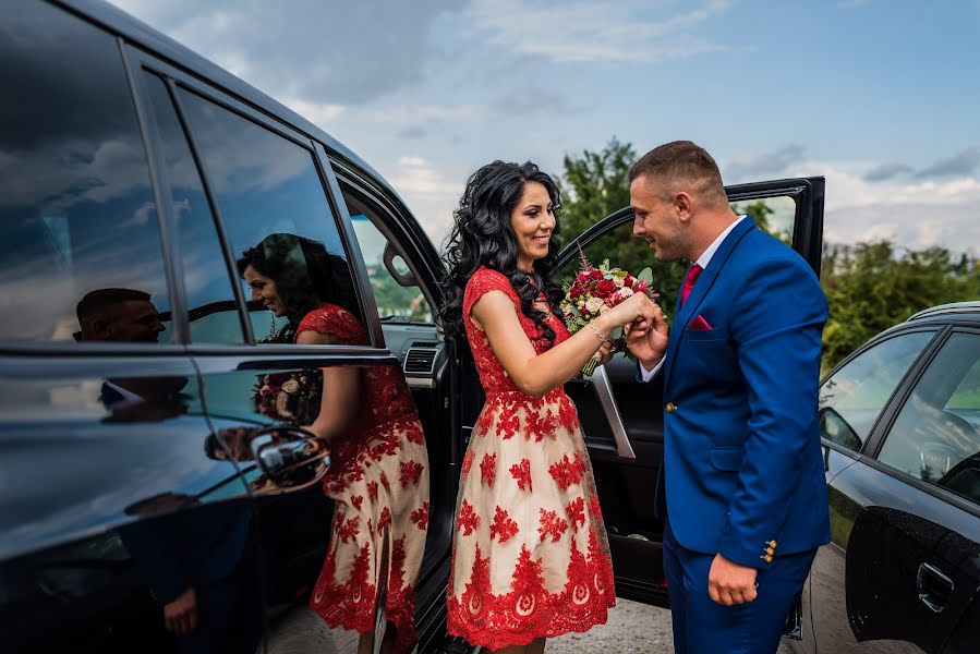 Fotografo di matrimoni Vlad Florescu (vladf). Foto del 13 dicembre 2018