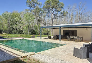 House with pool and garden 1