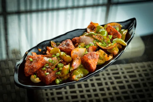 Chilli Paneer (Dry)