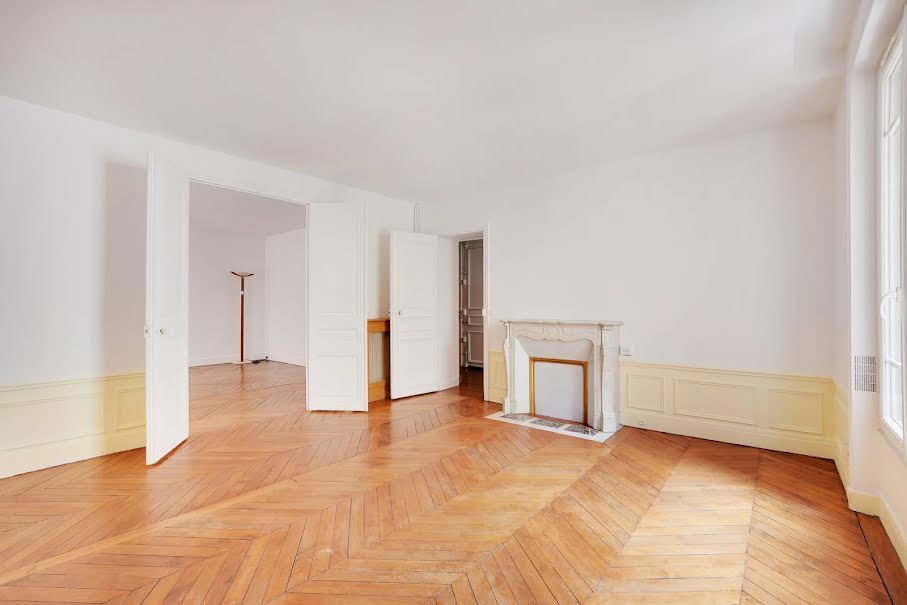 Vente appartement 4 pièces 82 m² à Paris 16ème (75016), 1 050 000 €