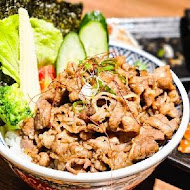 宮本武丼 直火燒肉(草屯店)