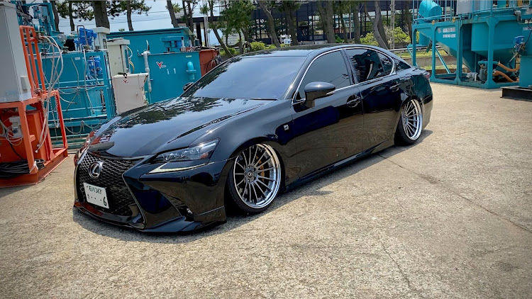 GSのSSR wheels・ROAMAIR・Brembo・GWL10・LEXUS GSに関するカスタム事例の投稿画像1枚目