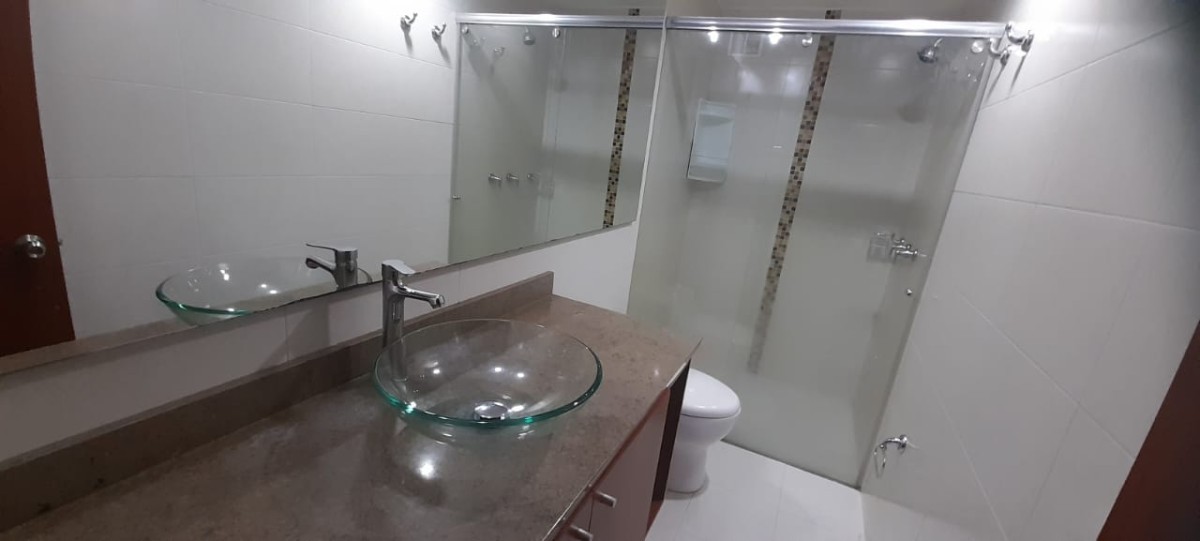 Apartamento En Venta - Cedritos, Bogota