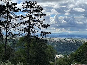 propriété à Saint-Cyr-au-Mont-d'Or (69)