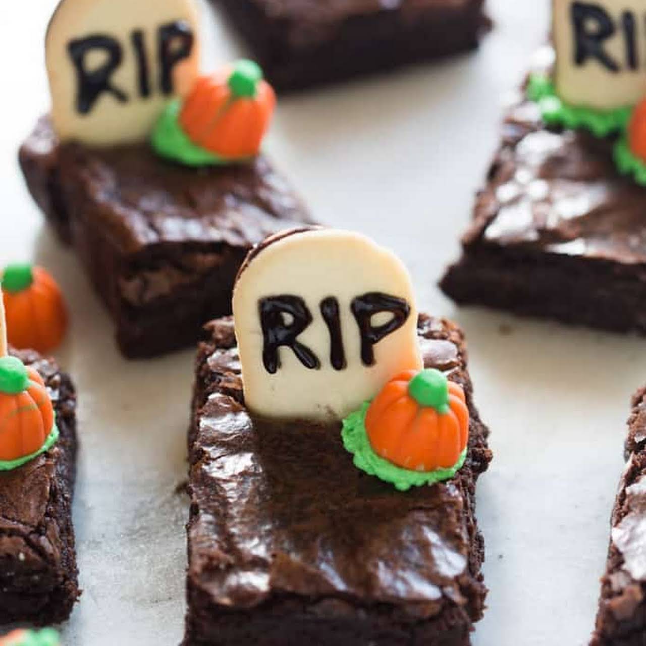 Halloween Graveyard Brownies