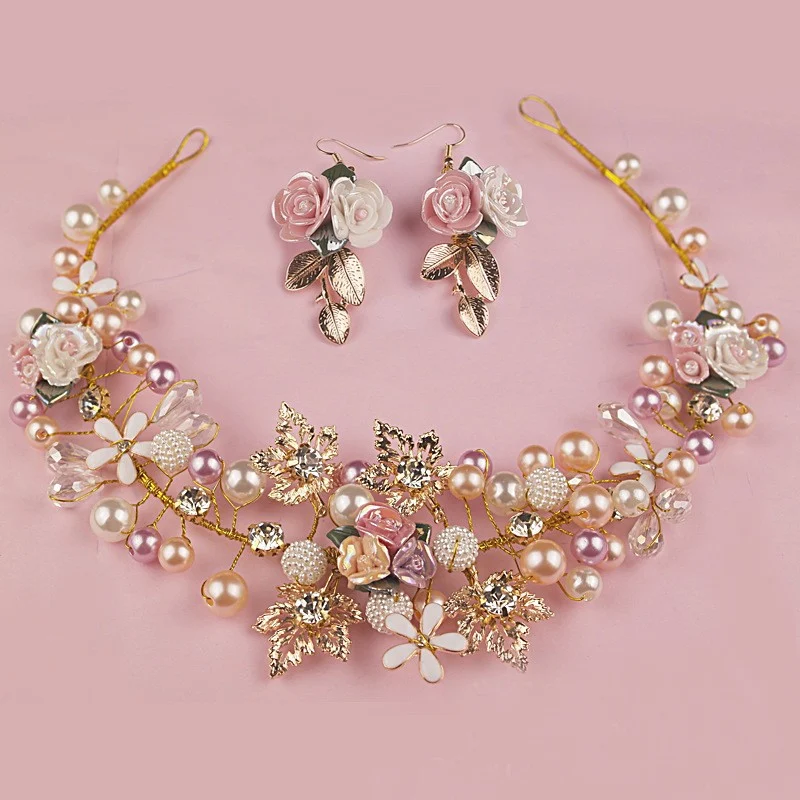 Hoofdband bruiloft kristal kroon voor koningin, bruid. Bruids haaraccessoires voor een elegante bruiloft look, perfect voor de bruid.