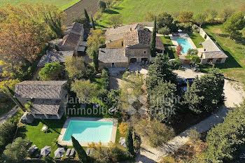 maison à L'Isle-sur-la-Sorgue (84)