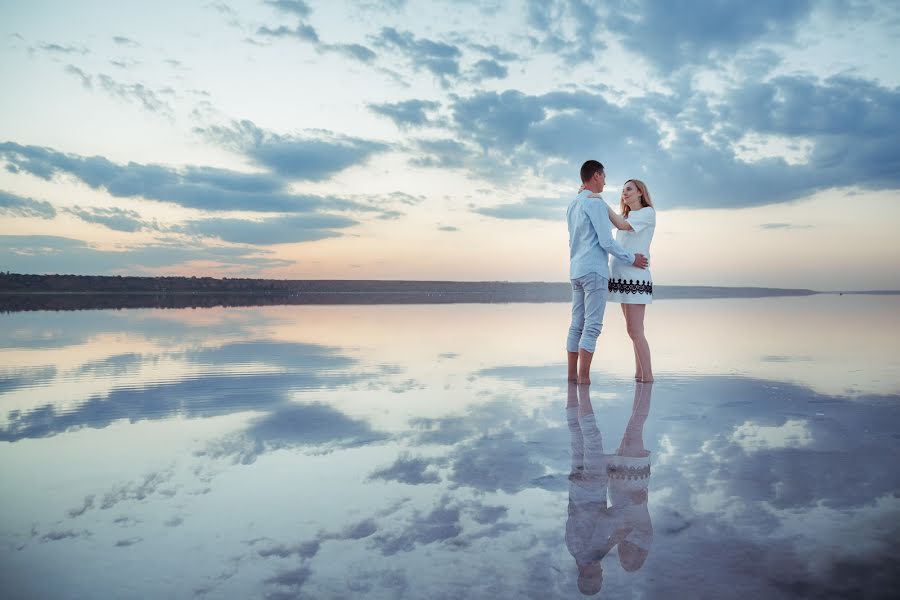 Fotógrafo de casamento Pavel Kuvshinov (helios). Foto de 26 de agosto 2020