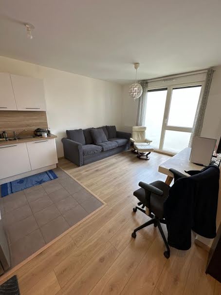 Location  appartement 2 pièces 37 m² à Aubervilliers (93300), 873 €