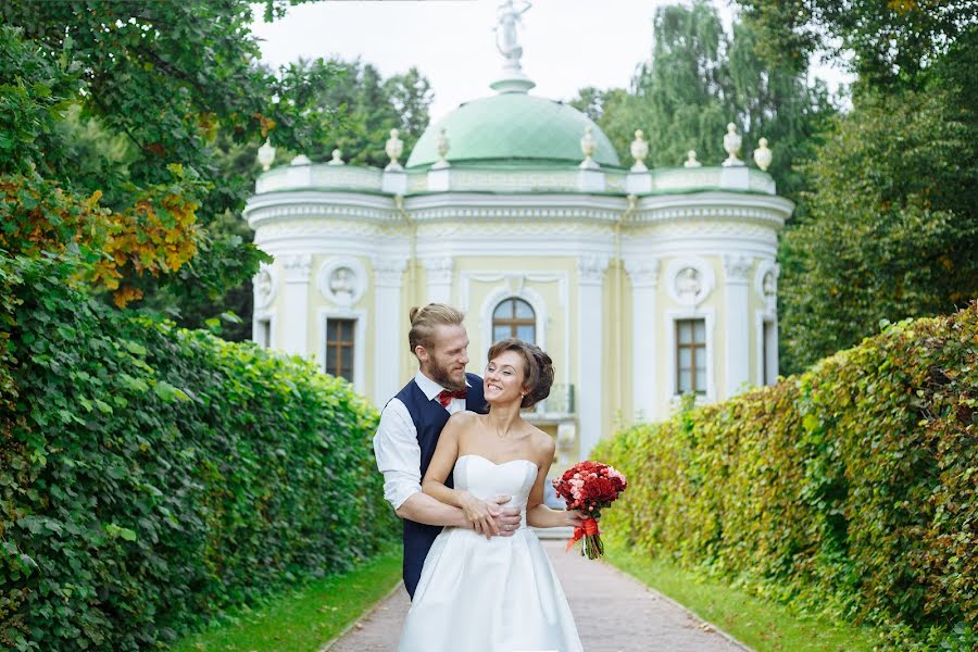 Wedding photographer Viktor Lyubineckiy (viktorlove). Photo of 27 January 2019