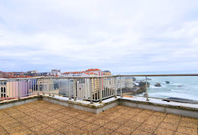 Apartment with terrace 12