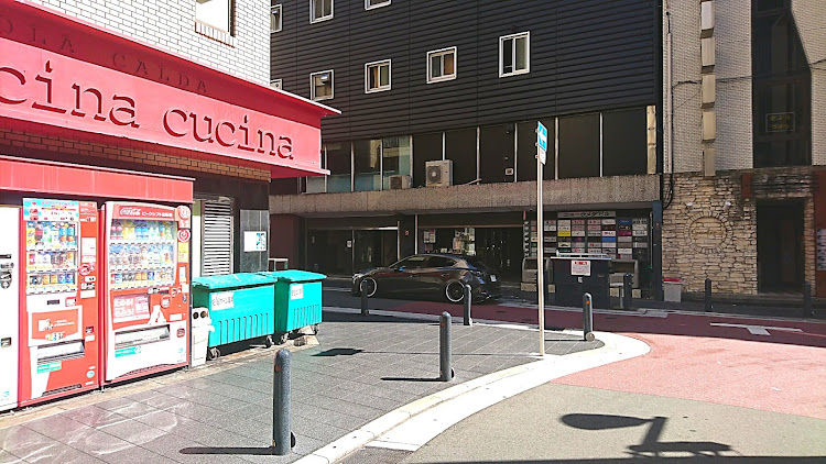 アクセラスポーツのマツダ・アクセラ・ミナミの帝王・北新地に関するカスタム事例の投稿画像4枚目