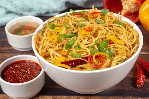 Chicken Schezwan Noodles