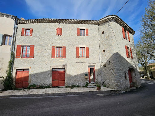 House with terrace 3