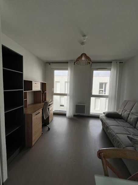 Location meublée appartement 1 pièce 19 m² à La Rochelle (17000), 516 €