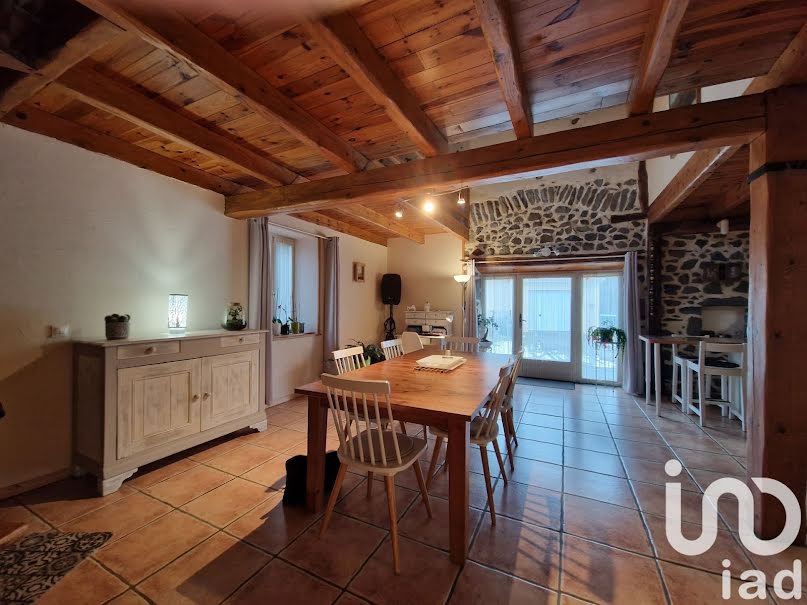 Vente gîte 14 pièces 354 m² à Saurier (63320), 418 000 €