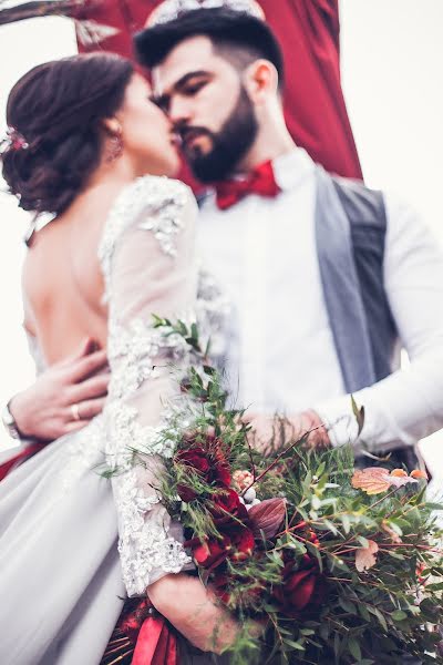 Wedding photographer Mikhail Savinov (photosavinov). Photo of 11 January 2017