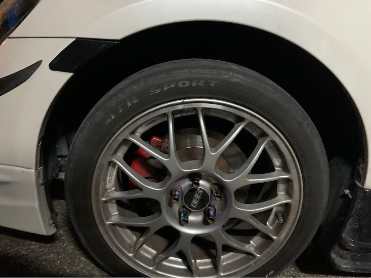 86の86BRZ・DIY・ホイール交換・車検どこで受けてる？に関するカスタム事例の投稿画像3枚目