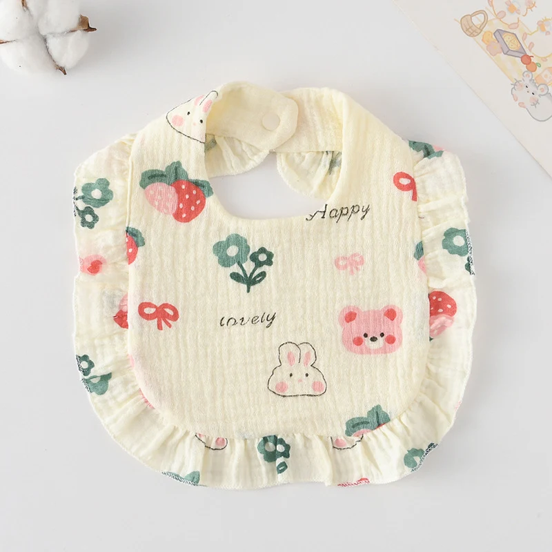 Baby slab met ruches van bedrukte katoenen gaas en kant, zacht en absorberend, ideaal voor voeding en doorkomende tandjes.