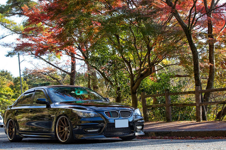 525iハイラインの紅葉ドライブ・E60・ドライブに関するカスタム事例の投稿画像3枚目
