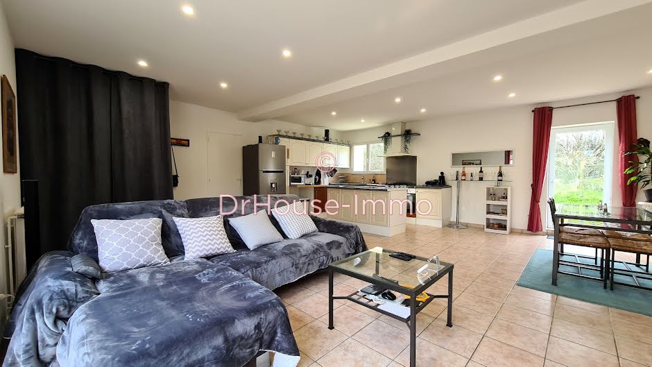 Vente maison 7 pièces 155 m² à Lamarque (33460), 274 000 €