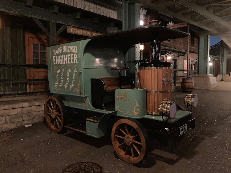 ジムニーのTDR・久々の家族旅行・制限中の影響は大きい・よく歩きました💦・ソアリンはまた行きたいに関するカスタム事例の投稿画像2枚目