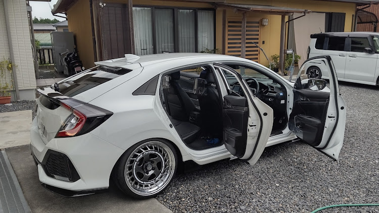 シビックの熱中症に気をつけて!!・洗車に関するカスタム事例の投稿画像6枚目
