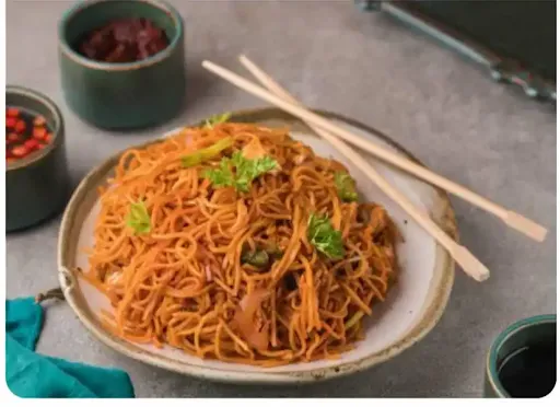 Egg Schezwan Noodles