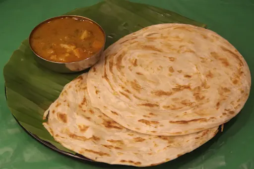 2 Pcs Parotha With Veg Curry