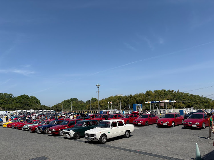 595のいつもイイね＆コメントありがとうございます😆・OSAKA Italian Car Festa 2025・のりぴーに関するカスタム事例の投稿画像6枚目