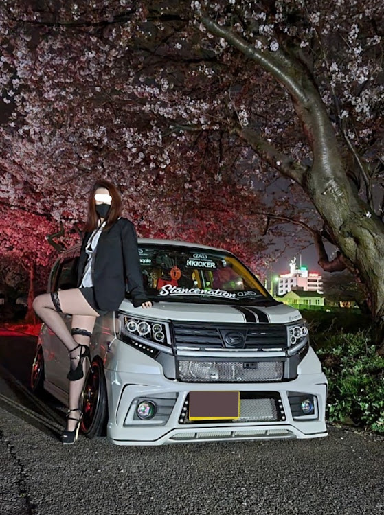 Mari😸さんが投稿した桜とコラボ・オーディオカスタム・ムーヴ・キャンギャル風撮影・アルヴェルに関するカスタム事例の投稿画像9枚目