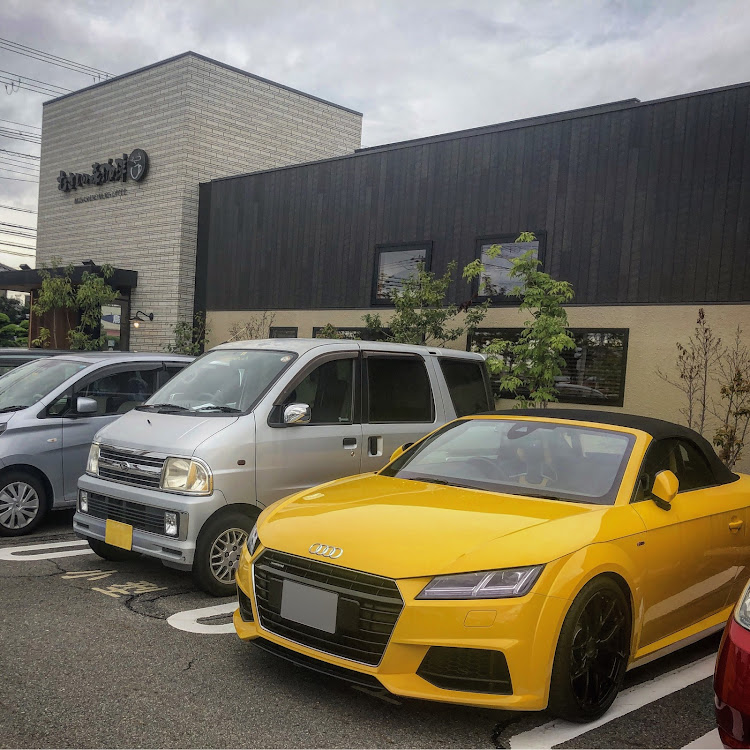 TT ロードスターのアウディ・アウディ TT・アウディTTロードスター・むさしの森珈琲・台風接近中に関するカスタム事例の投稿画像1枚目