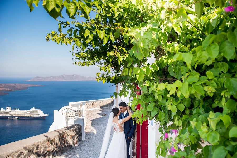 Fotógrafo de casamento Panos Apostolidis (panosapostolid). Foto de 18 de outubro 2019